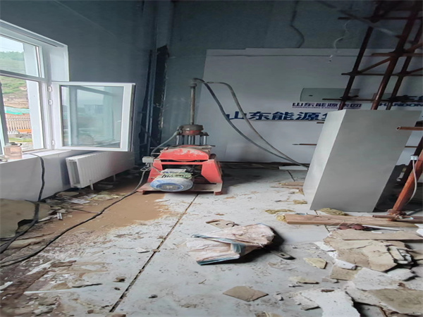 曹县地基基础下沉墙体裂缝加固注浆顶升施工