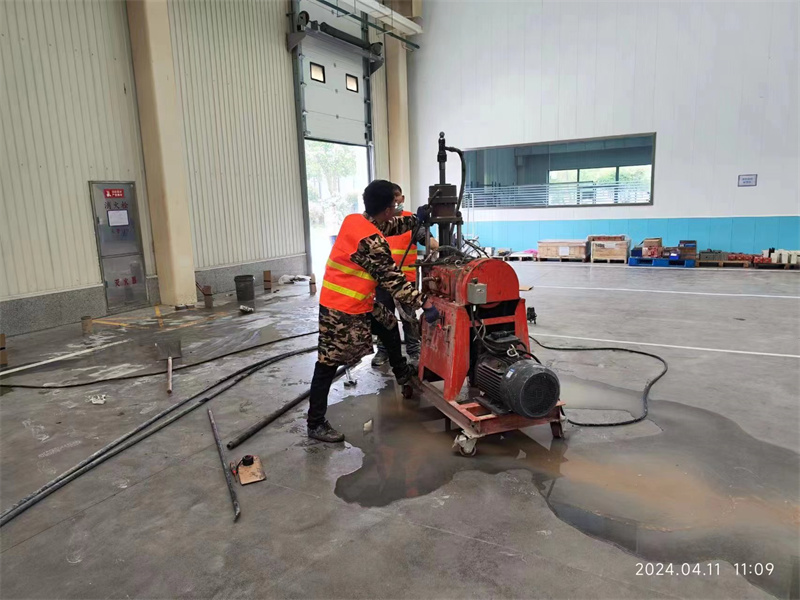 曹县厂房地面下沉塌陷注浆加固施工